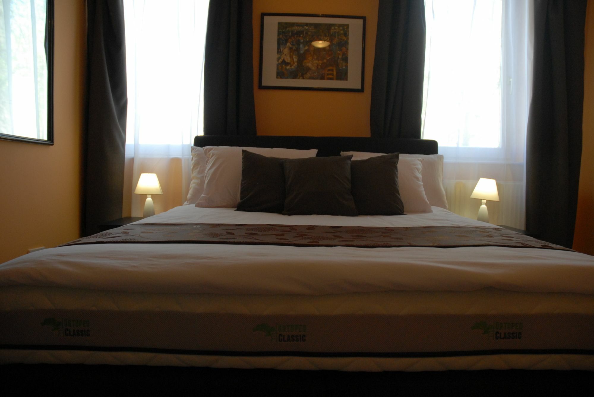 Joy Guesthouse Siofok Bagian luar foto